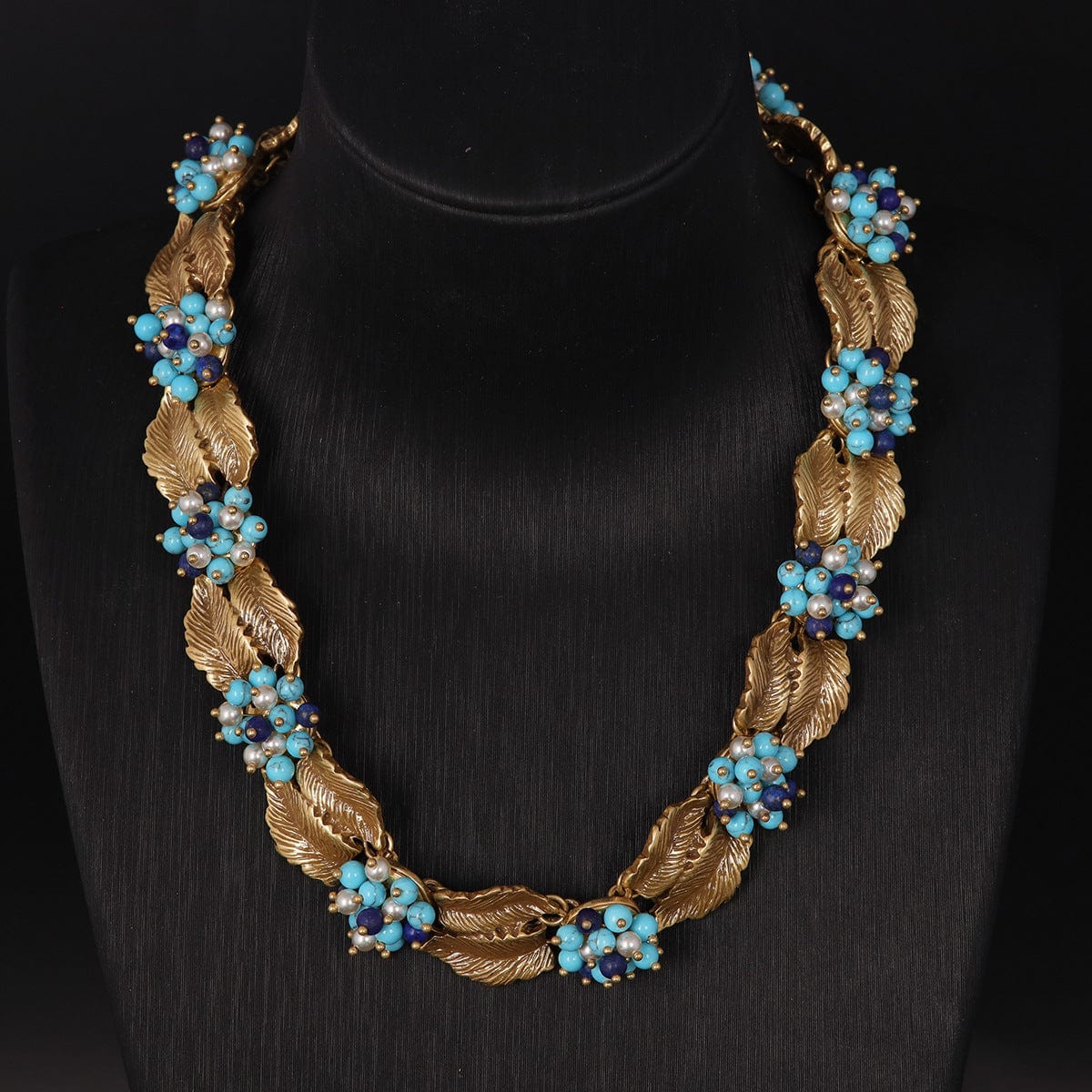 Mypinknyc Blue Pine Particle Leaf Necklace